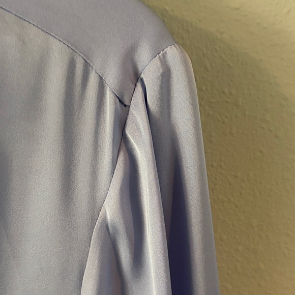 Sundance Albertine Blue Silk Women's Blouse size XL - Picture 7 of 8